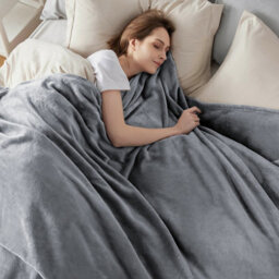 Ameha Fleece Plain Blanket, Lightweight & Reversible Throw For Travel, Bed & Sofa Blanket, Grey Super King 230X270Cm - thumbnail 8