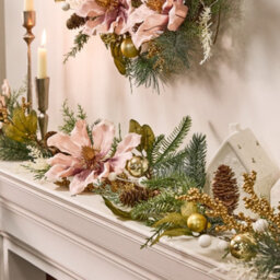 Dibor Luxury Magnolia Blush Xmas Decoration Staircase Christmas Garland 1.8M - thumbnail 3