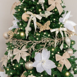 Melody Maison Champagne Glitter Frosted Foliage Christmas Garland - 140Cm - thumbnail 4