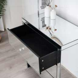 Comfy Living Mirrored 3 Drawer Chest Of Drawers - thumbnail 3