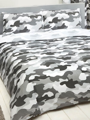 Grey Army Camouflage Reversible Double Duvet Cover And Pillowcase Set - image 1