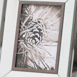 Hill Interiors Tristan Single Photo Frame Brown (5In X 7In) - thumbnail 5