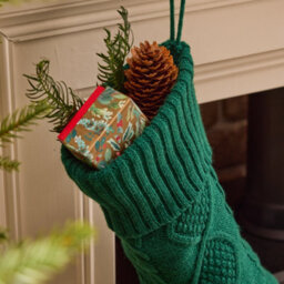 Dibor Traditional Green Chunky Knit Xmas Gift Decoration Christmas Stocking For Kids - thumbnail 2