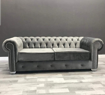 Stratus Interiors Regal Classic Chesterfield Sofa Deep Button Soft Velvet & Wool Fabric - 1 Seater - image 1