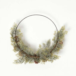 Homescapes Pinecone & Green Fir Wire Christmas Wreath - thumbnail 4