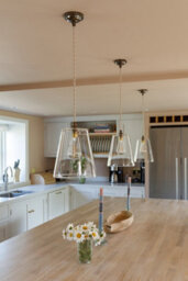 THE WALL LIGHTING COMPANY LIMITED Newbury Large Clear Glass Shade Pendant Light - thumbnail 2