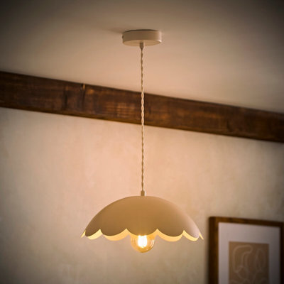 Valuelights Millie Cream Scallop Pendant Ceiling Light And Bulb - image 1