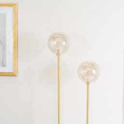 Valuelights Chessy Gold Metal Bar 2 Way Dual Floor Lamp With Amber Ribbed Glass Globe Shades - Led Bulbs Included - thumbnail 3