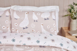 Rapport Home Jemima Duck Microfibre Duvet Cover Set With Pillowcase - thumbnail 2