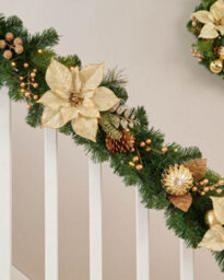 WeRChristmas Pre Lit Decorated Cream And Gold Christmas Garland 6Ft With 30 Chasing Leds And Timer - thumbnail 2