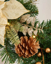 WeRChristmas Pre Lit Decorated Cream And Gold Christmas Garland 6Ft With 30 Chasing Leds And Timer - thumbnail 5
