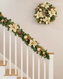 WeRChristmas Pre Lit Decorated Cream And Gold Christmas Garland 6Ft With 30 Chasing Leds And Timer - thumbnail 3