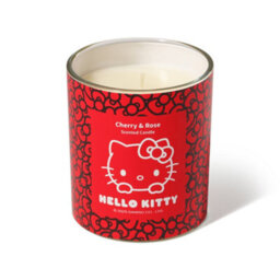 Hello Kitty Repeat Printed Candle With Cherry & Rose Scent - thumbnail 3