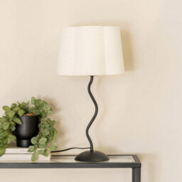Valuelights Wiggle Black Metal Single Stem Table Lamp With Cream Boucle Scallop Lamp Shade - thumbnail 3