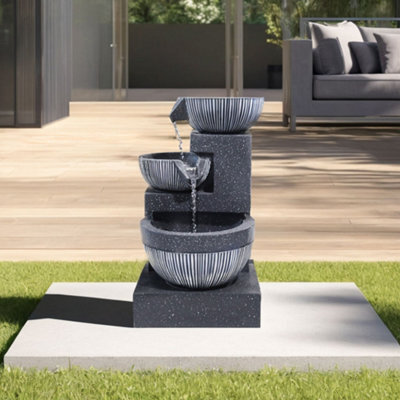 Living And Home Outdoor Modern Design Resin Water Fountain Rockery Decoration 3 Tier Bowls Solar Powered 46.5 Cm H