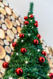 Shatchi Christmas 6Ft Prelit Pop Up Tree Led Warm White Lights And Red Baubles  Battery Operated - thumbnail 7