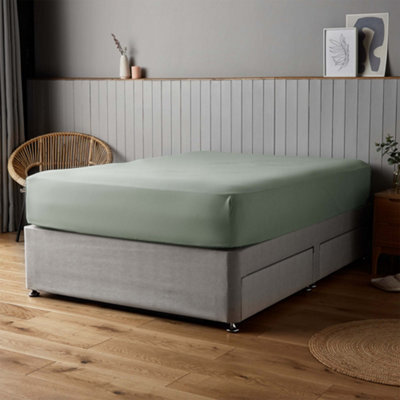 Silentnight Plain Sage King Fitted Sheet - image 1