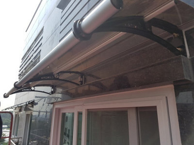 Canofix UK Canofix Door Canopy Pc 2500 Width X 650 Projection (Black Bracket - Bronze Sheet) - image 1