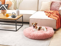 Beliani  Pet Bed Kulu Faux Fur Pink - thumbnail 2