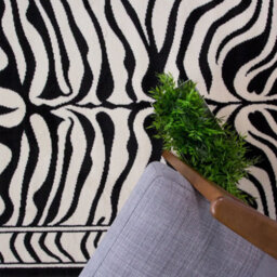 Loomed Black White Zebra Print Living Room Rug 80X150Cm - thumbnail 3