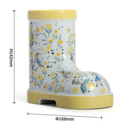 Peter Rabbit™ Skip To The Beginning Of The Images Gallery Peter Rabbit Wellington Boot Candle - Citronella Scent 294G (1-Wick) - Pr001Pcv006Uy - thumbnail 4