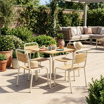 Sweeek - Children's Garden Table With Steel And Wood Decor + 4 Chairs, Beige 48X48X47 Cm - Suzie - image 1