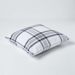 Homescapes White & Black Tartan Pattern Cushion Cover, 45 X 45 Cm - thumbnail 3