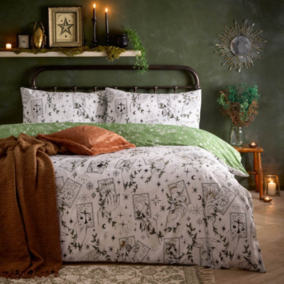 Furn. Celestial Stories Printed Reversible Duvet Cover Set, Green, Super King - image 1