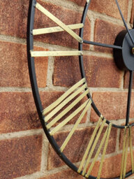 Klass Home Collection 60Cm Black & Gold Metal Roman Numerals Large Analog Wall Clock Indoor & Outdoor, Silent Non-Ticking - thumbnail 6