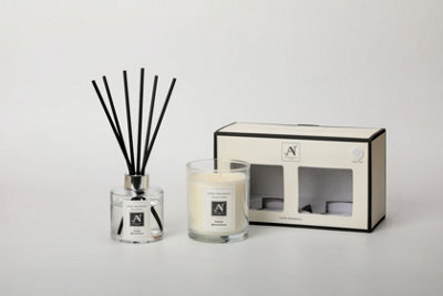 Aroma Naturals Minimalist Luxe Candle & Reed Diffuser Gift Set Black Current, Pear Scent - image 1