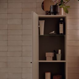 Ideal Standard I.life S Tall Matt White Single Wall-Mounted Bathroom Cabinet (H)120Cm (W)40Cm - thumbnail 5