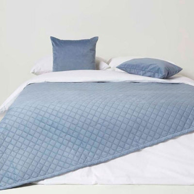 Homescapes Diamond Quilted Blue Velvet Throw - image 1