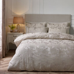 Catherine Lansfield Opulent Jacquard Duvet Cover Set With Pillowcases Champagne Gold - thumbnail 1