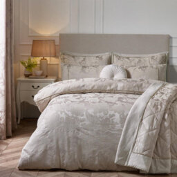 Catherine Lansfield Opulent Jacquard Duvet Cover Set With Pillowcases Champagne Gold - thumbnail 6
