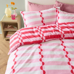 Duvet Day Lottie Reversible Soft Touch Duvet Cover Set, King, Red - thumbnail 1