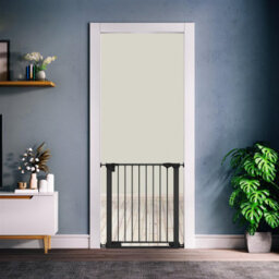 Bettacare Safestep Dog Gate, Black, 131Cm - 138Cm, Extra Low Walkthough, 81Cm Extra Wide Doorway, Extra Wide Pet Gate - thumbnail 6