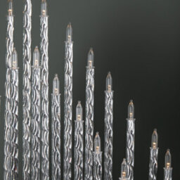 Samuel Alexander 33Cm Battery Operated Silver Light Up Christmas Candle Bridge With 33 Warm White Leds - thumbnail 4