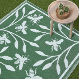 Homescapes Luxury Outdoor Rug Waterproof Reversible For Garden, 182 X 122 Cm, Green, 100% Recycled, Floral Bumble Bee - thumbnail 2