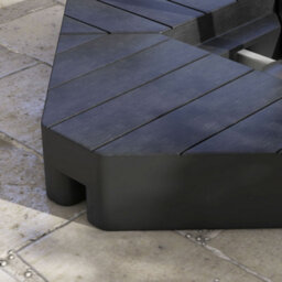 Outsunny Umbrella Weights For Offset Parasols, 80Kg Sand Or 60Kg Water Filled - thumbnail 8