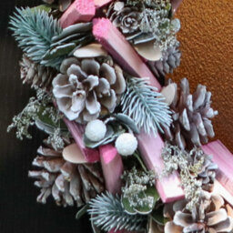 Dibor Traditional Pastel Pink Driftwood Front Door Autumn Wreath Winter Spring Wreath 33Cm - thumbnail 3