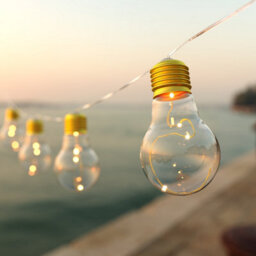 The Solar Centre Lumify Usb Solar Vintage Bulb Lights - Set Of 10 - thumbnail 2