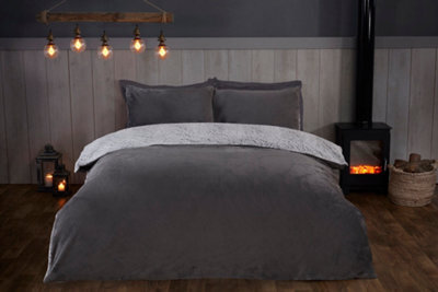 Smart Living Luxury Textured Two Tone Faux Fur Duvet Cover And Pillowcase - image 1