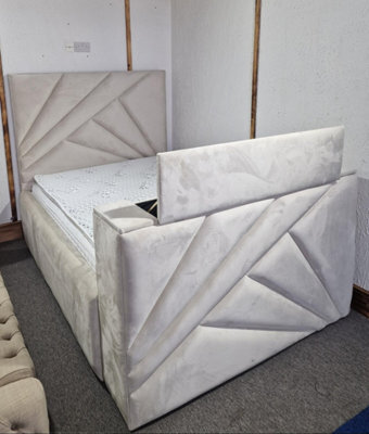 Stratus Interiors Geometric Lined Tv Bed Matching Foot Board - Steel Plush - Divan Ottoman Base - Superking - image 1