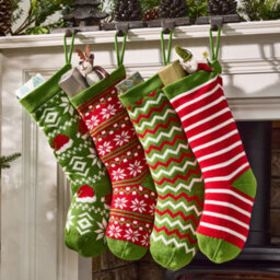 Dibor Set Of 4 Traditional Green Red Mix-Match Knit Xmas Gift Decoration Christmas Stocking For Kids