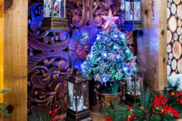 Shatchi 2Ft/60Cm Frosted Tips 8 Modes Fibre Optic Christmas Tree Led Pre-Lit - thumbnail 6