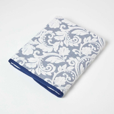 Homescapes Damask 100% Turkish Cotton 600 Gsm Bath Sheet, Navy - image 1