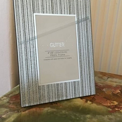 Biznest Silver Glitter Photo Frame Perfect For Displaying Precious Memories Straight Lines (6X4)