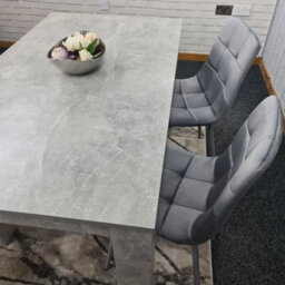 Kosy Koala Grey Kitchen Dining Table, 2 Grey Tufted Velvet Chairs And 1 Bench Dining Set (140X80X75 Cm) - thumbnail 6