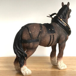 Animal Crackers Large (22Cm Length) Bay Shire Cart Heavy Horse In Harness Figurine By Leonardo, Gift Boxed - thumbnail 4