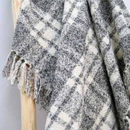 Allure Bath Fashions Chenille Checked Tartan Throw Blanket - Grey, 150 X 200Cm - thumbnail 2